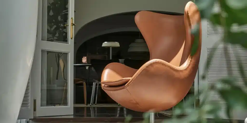 Sohnne Derby Chair