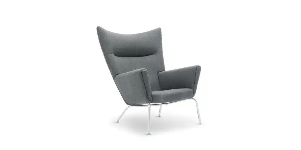 CH445 Wing Lounge Chair