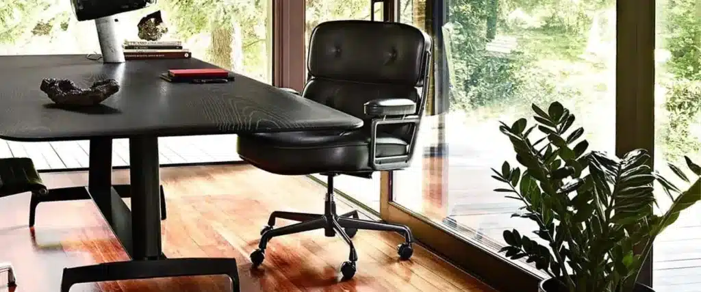 Milan Executive Chair