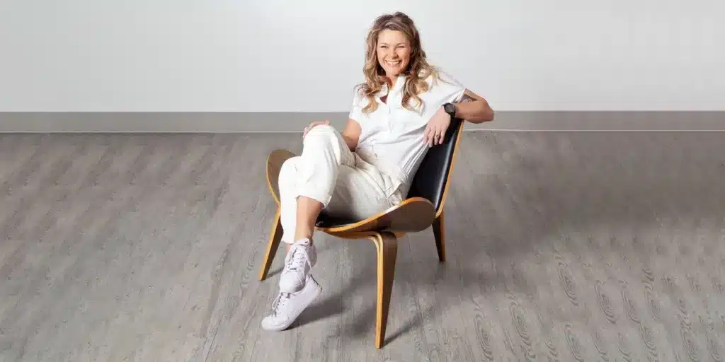 Proxima Lounge Chair