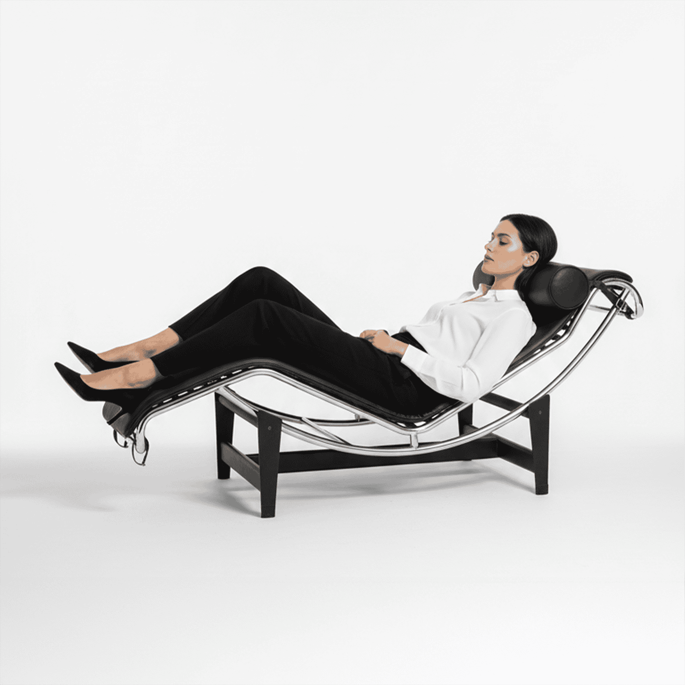 Find The Best Lounge Chair for Neck Pain: 7 Expert Picks