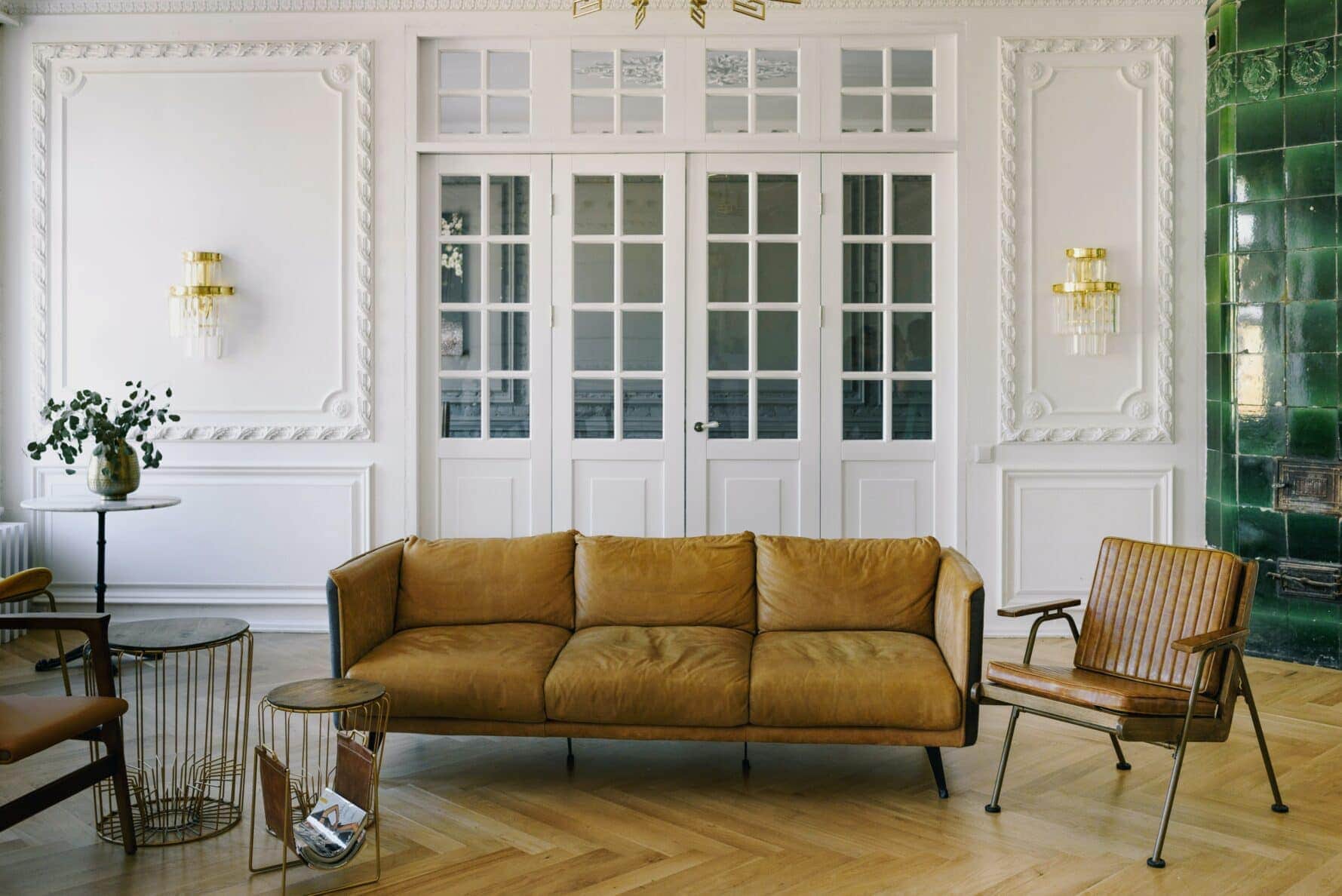 Upholstery vs Leather: Choosing the Right Material for Your Furniture in 2026