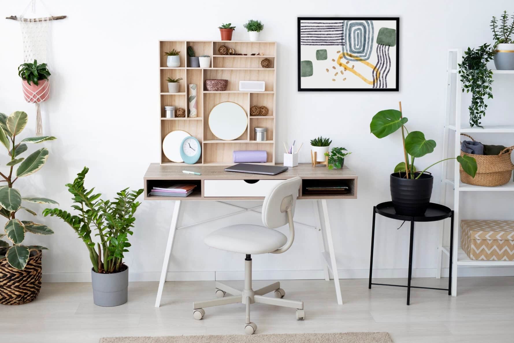 Home Office Inspiration: 5 Innovative Designs to Elevate Your Working Mood