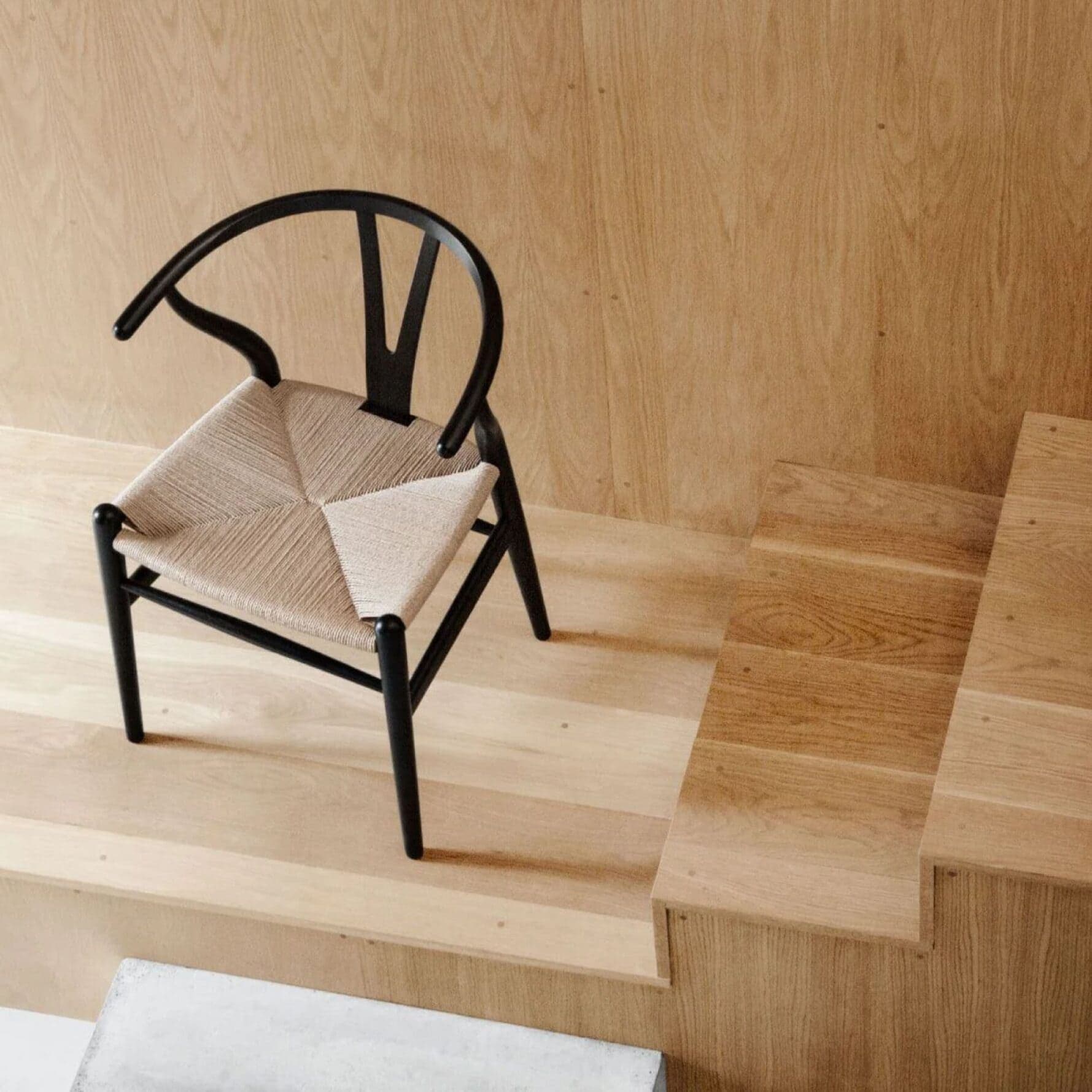 CH24 Wishbone Chair, view 4
