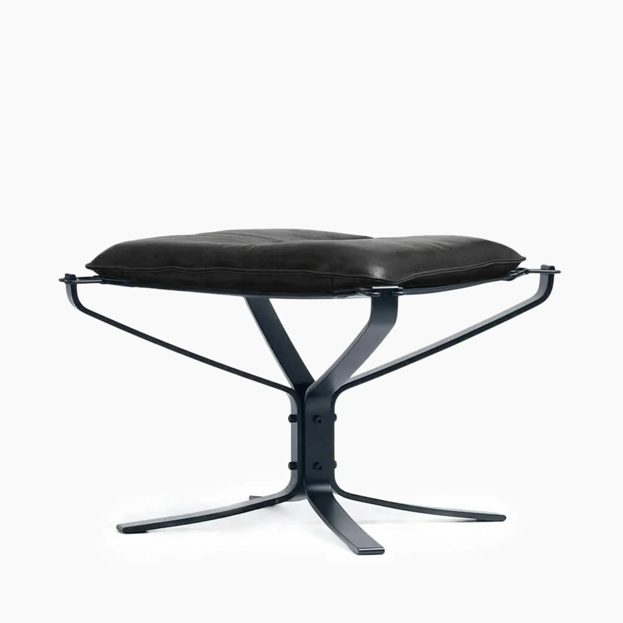 Falcon Chair and Ottoman Black Black 3 | Sohnne
