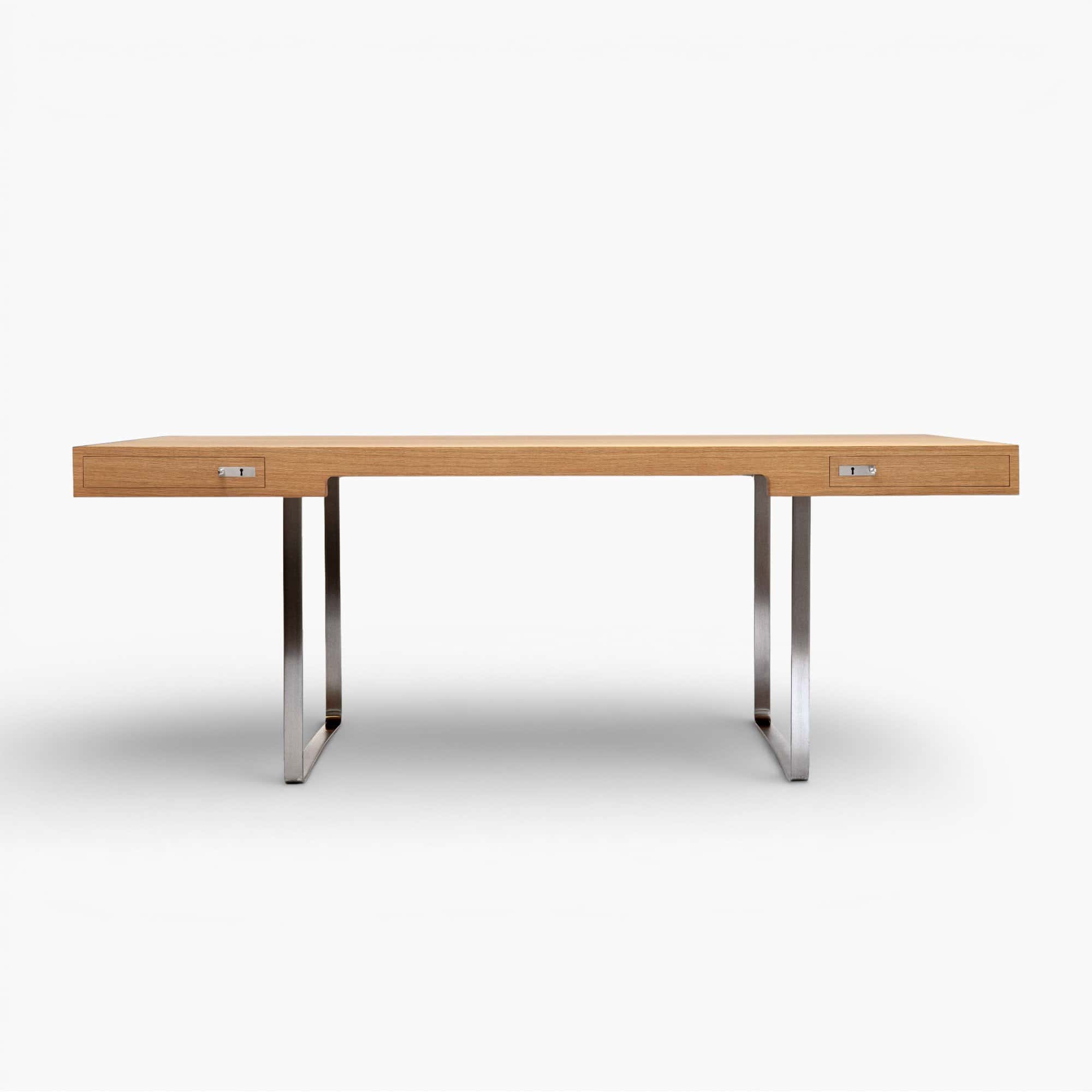 CH110 Desk