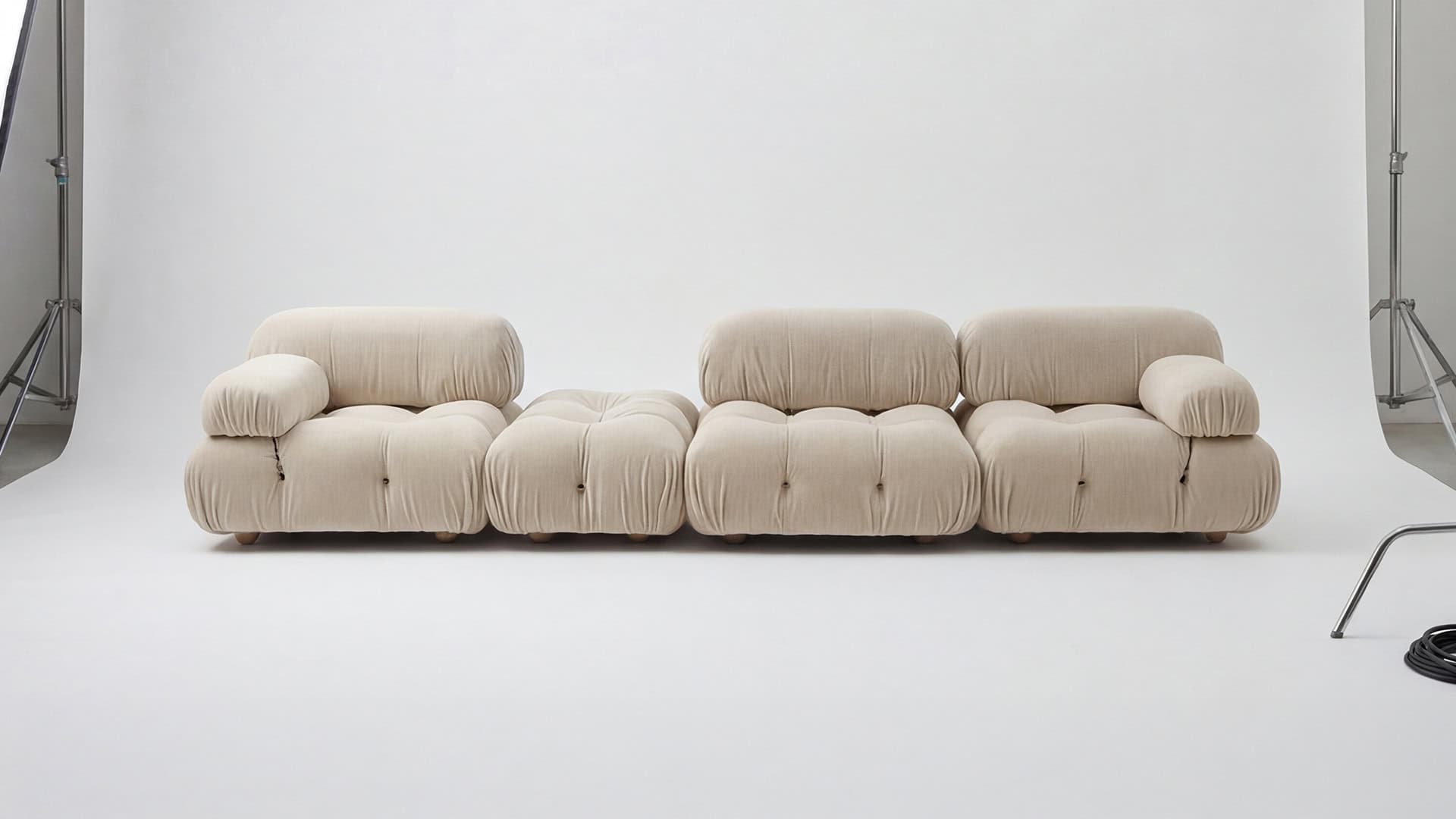 Sohnne Camaleonda Sofa reproduction