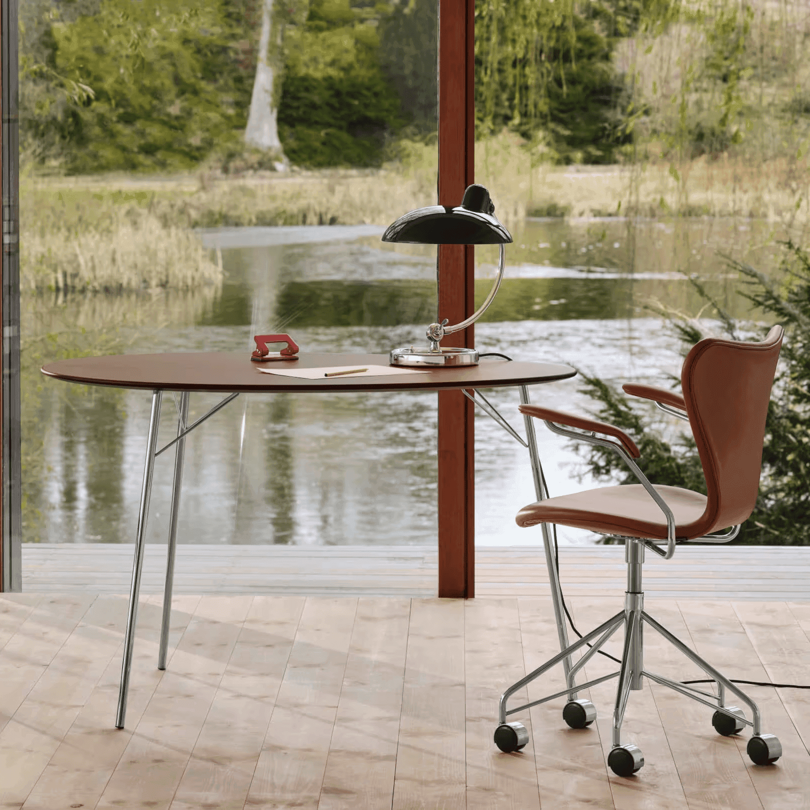 Egg Table
