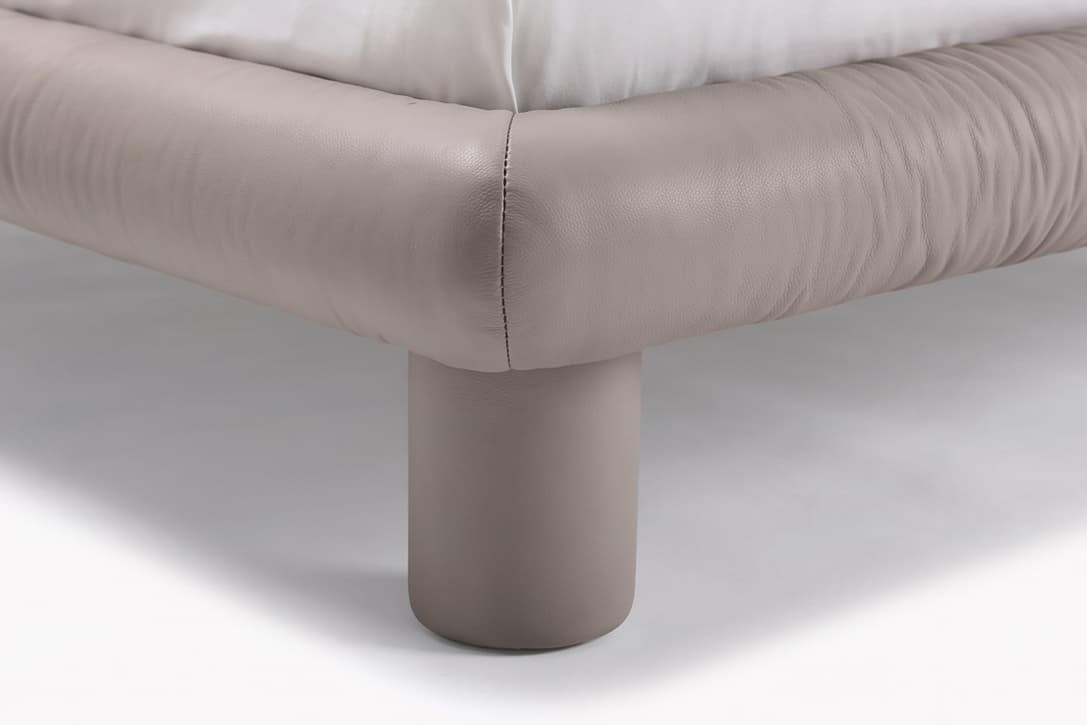 Product feature 4