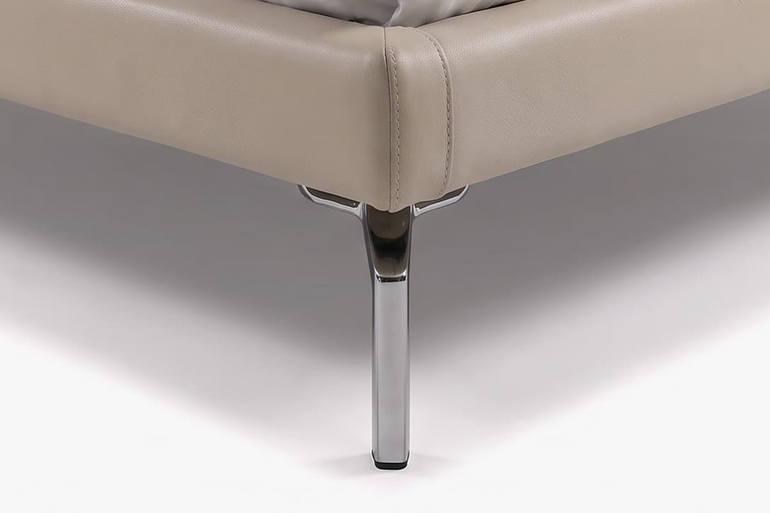 Product feature 4
