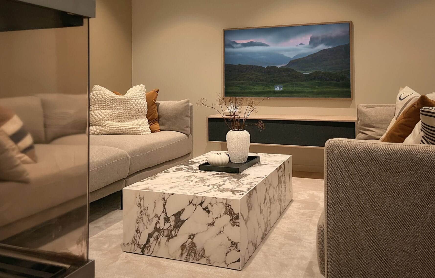 Sofa Showdown! Choosing the Best Material for Couch 2026