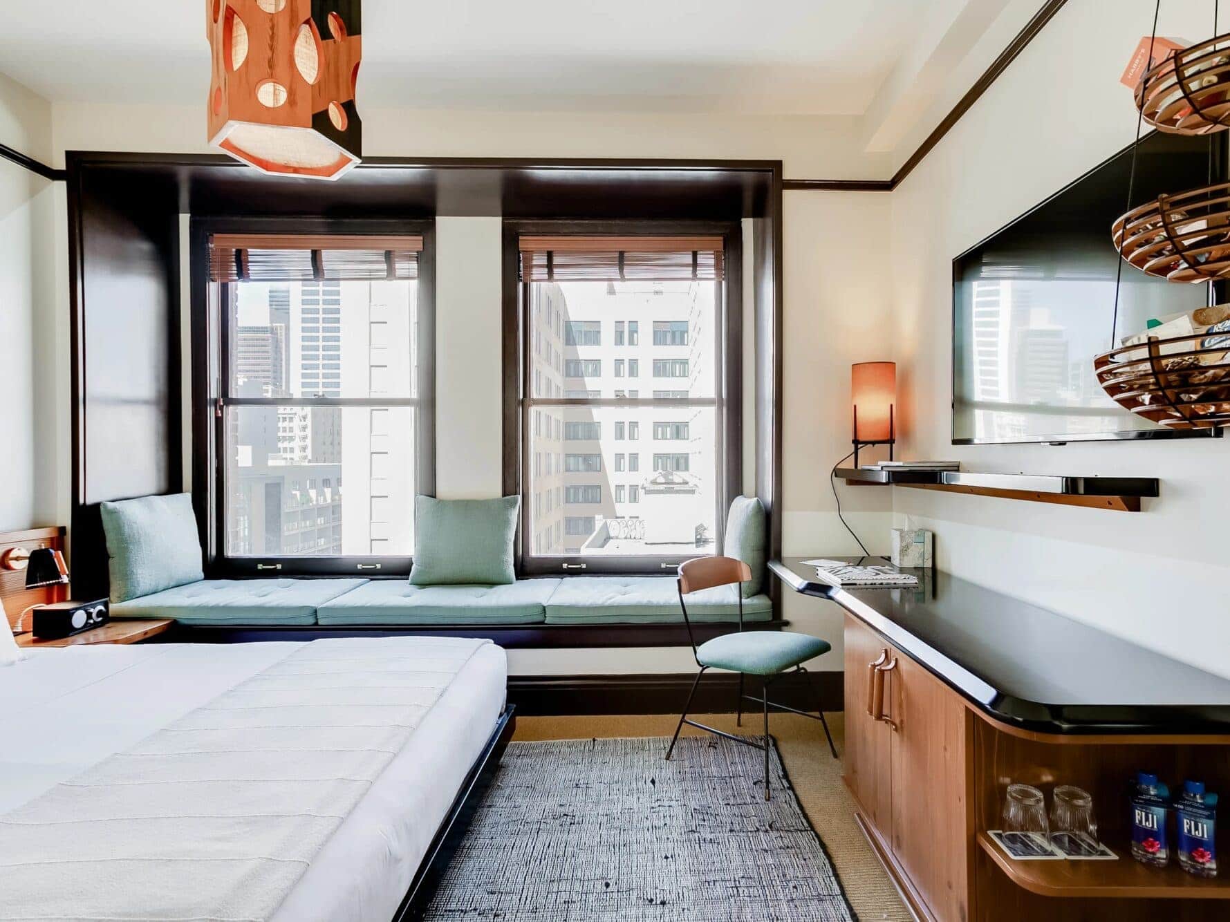 4 Solutions for Best Furniture for Airbnb That Guests Love!