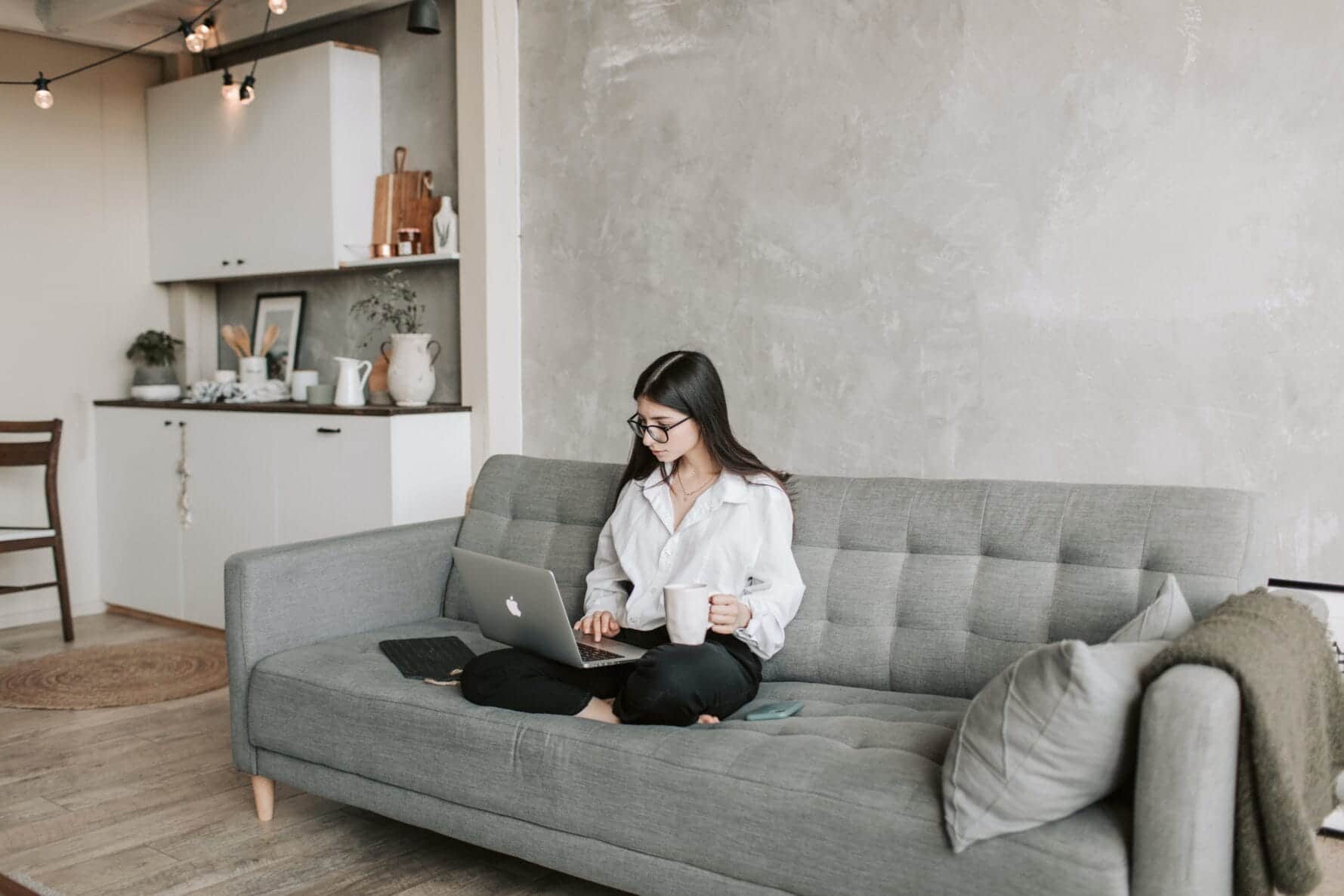 Mid Century Modern Couch Ideas: Transform Your Living Space