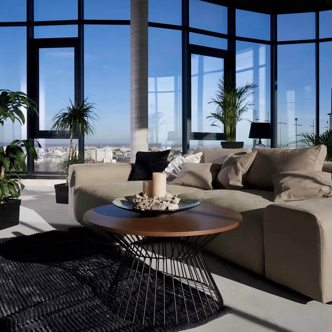 Los Angeles Sofa: Bold Hollywood Style with Ultimate Comfort