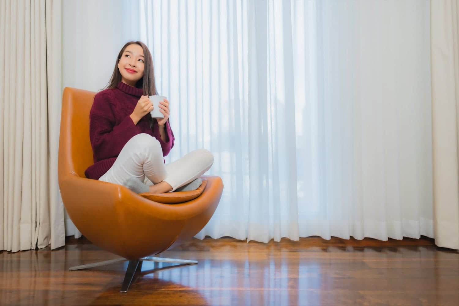 7 Genius Accent Chair Tips for Your Living Room Glow-Up