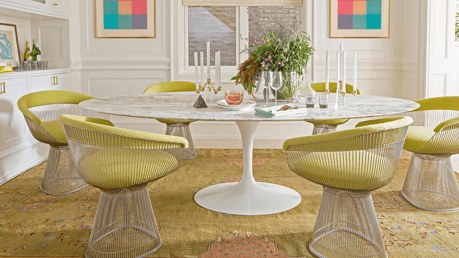 Minimalist Chairs for Small Spaces