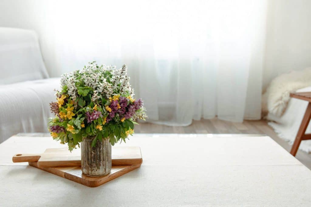 elegant modern coffee table decor