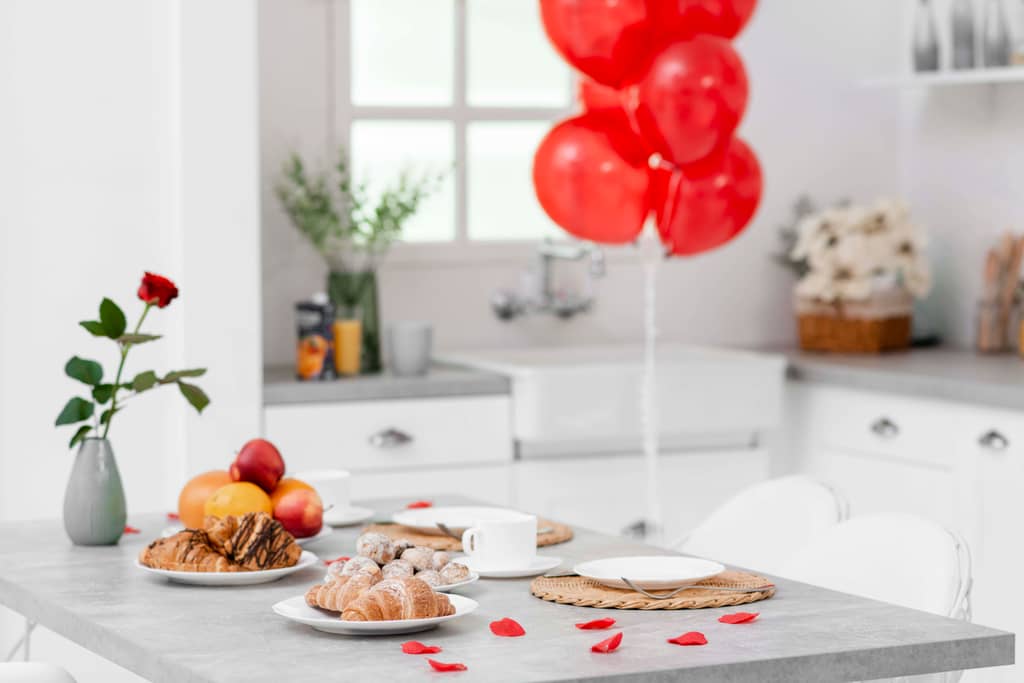 medium table setting ideas