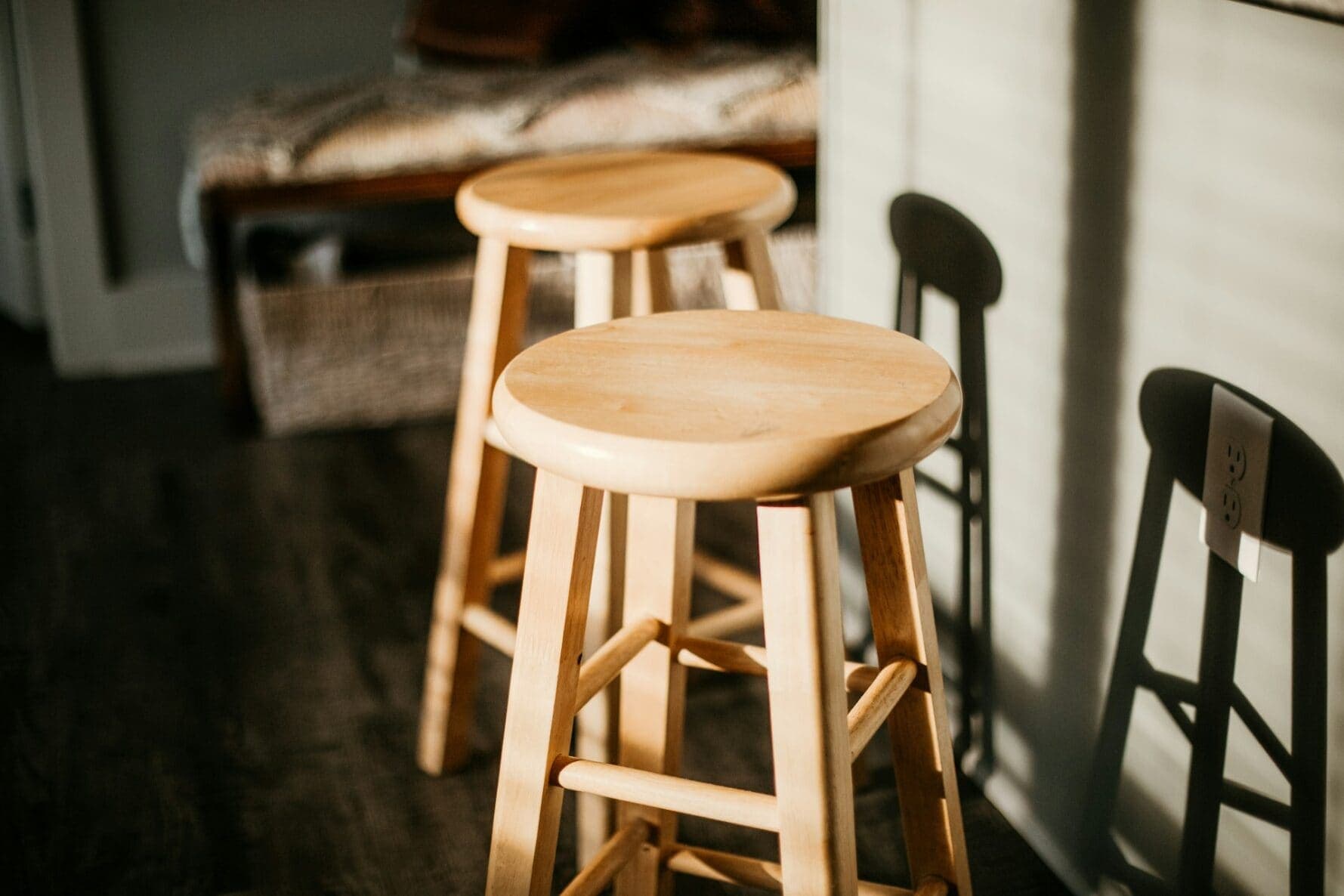 Barstool vs Counter Stool Height: How to Choose Your Design?