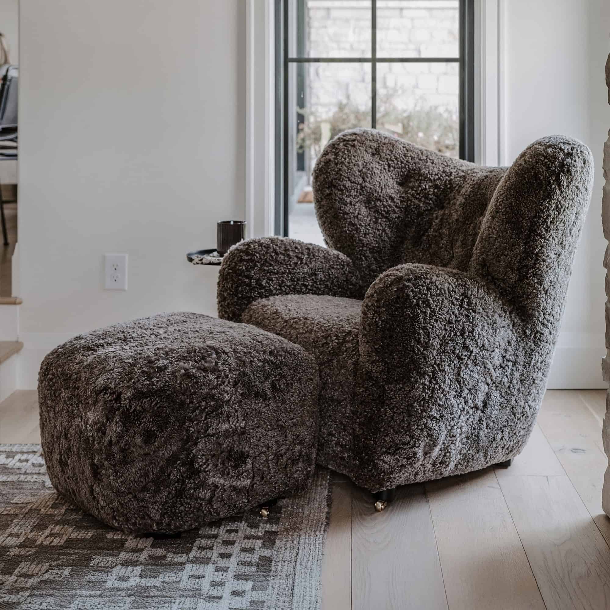 Tired Man Lounge Chair with Footstool