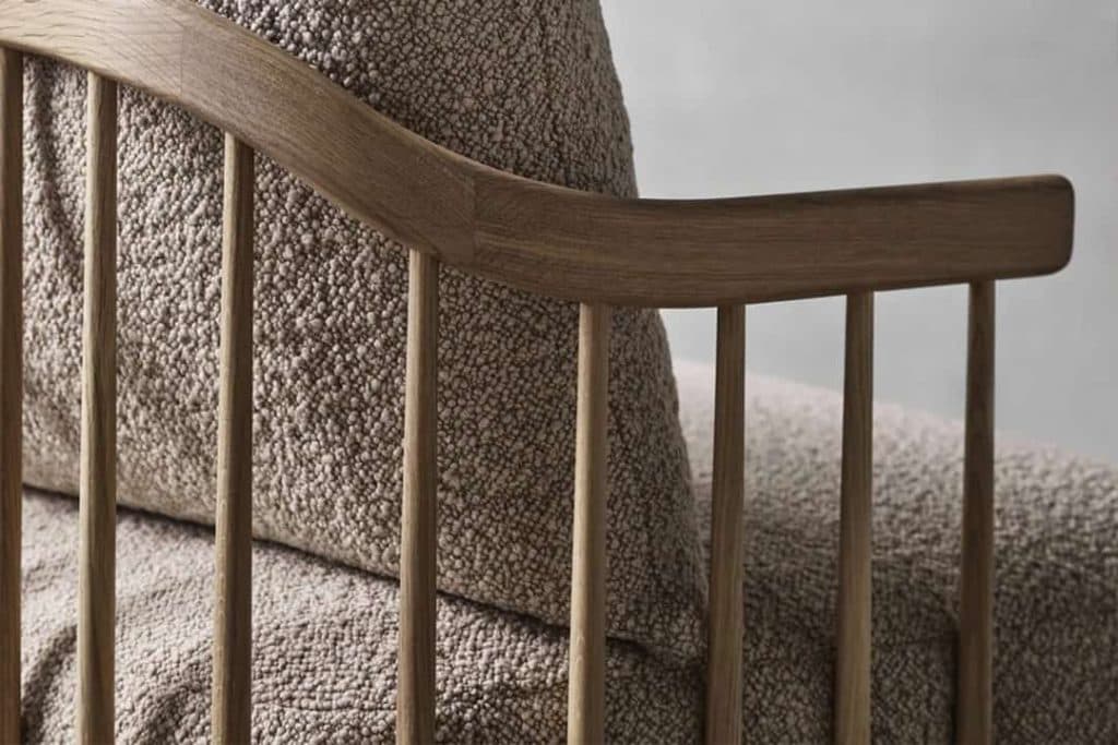 Precision-Curved Wooden Rail