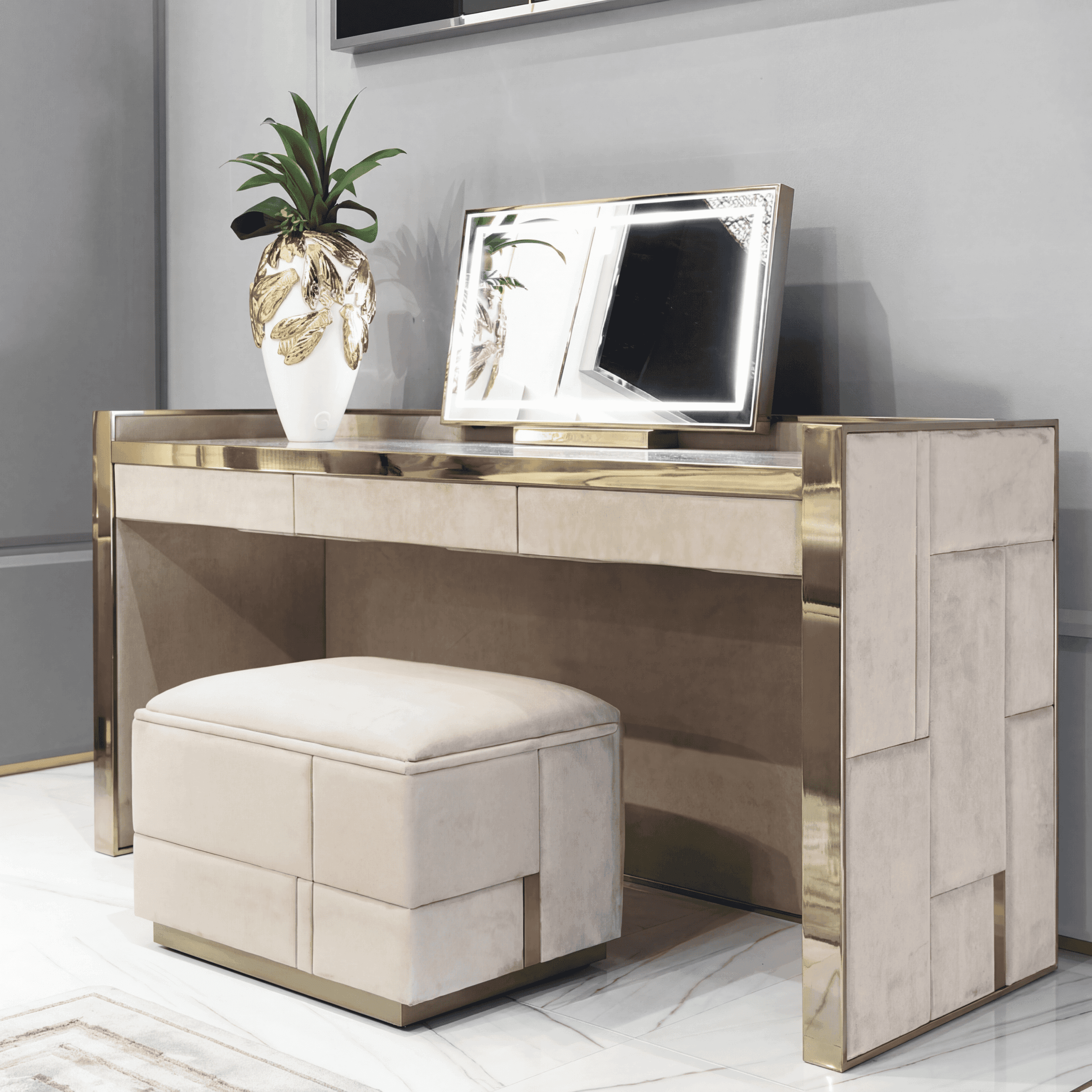 Lafitte Vanity Tables in Grey Leather