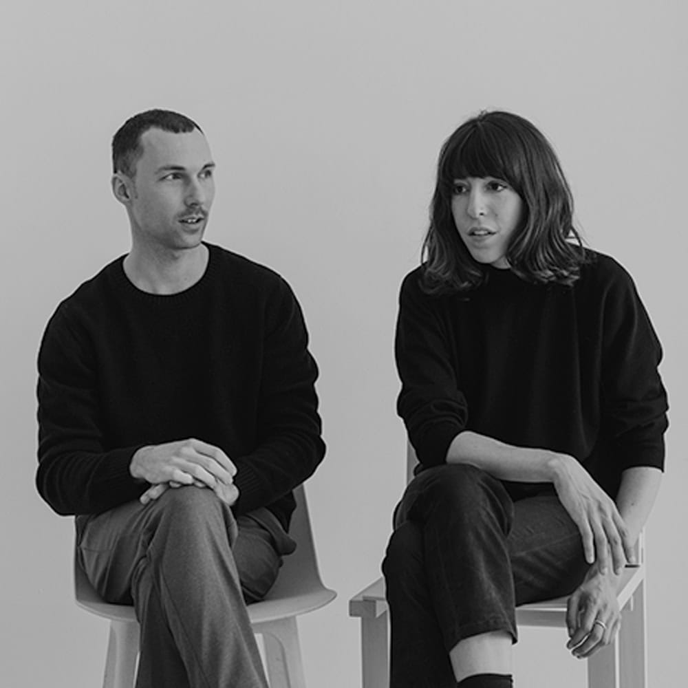 Andrés Reisinger & Júlia Esqué Square