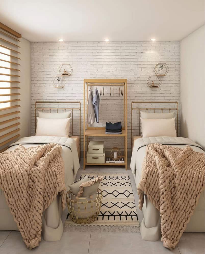 Twin bedroom ideas showcasing linen bedding, rattan accents, and woven rugs that add texture, warmth, and relaxed comfort.
