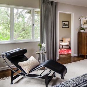 LC4 Chaise Lounge Black 13 scaled - LC4 Chaise Lounge Replica