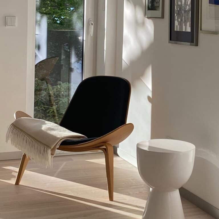 ProximaLoungeChair Walnut 15 - CH07 Shell Chair, CH07 Shell Chair Replica
