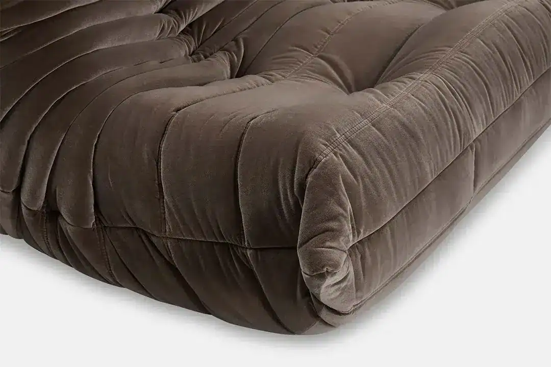 Togo Fireside Feature 1