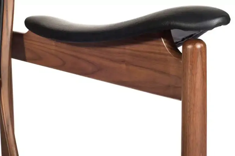 rochdale chair feature 3 1666962069887