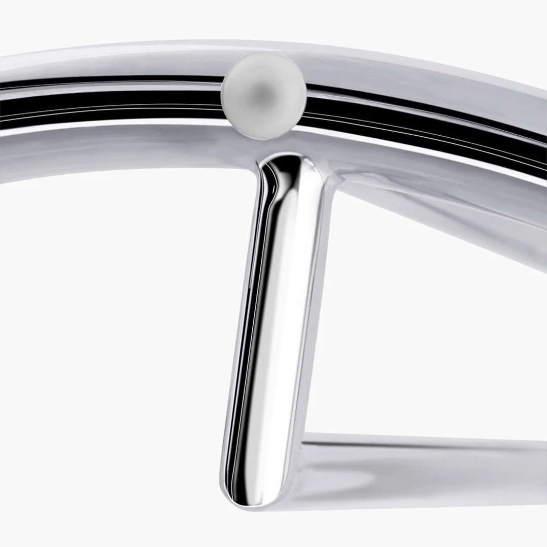 E1027 Side Table Silver 7 - E1027 Side Table