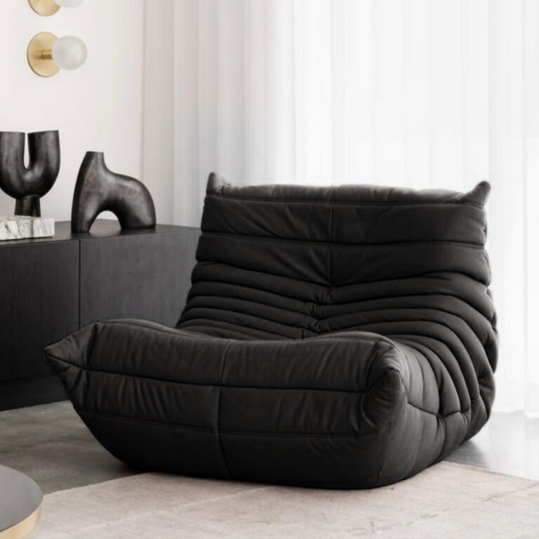 Togo Chair Black Leather 1 | Sohnne®