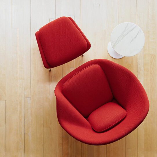 Womb Chair and Ottoman Lifestyle | Sohnne®