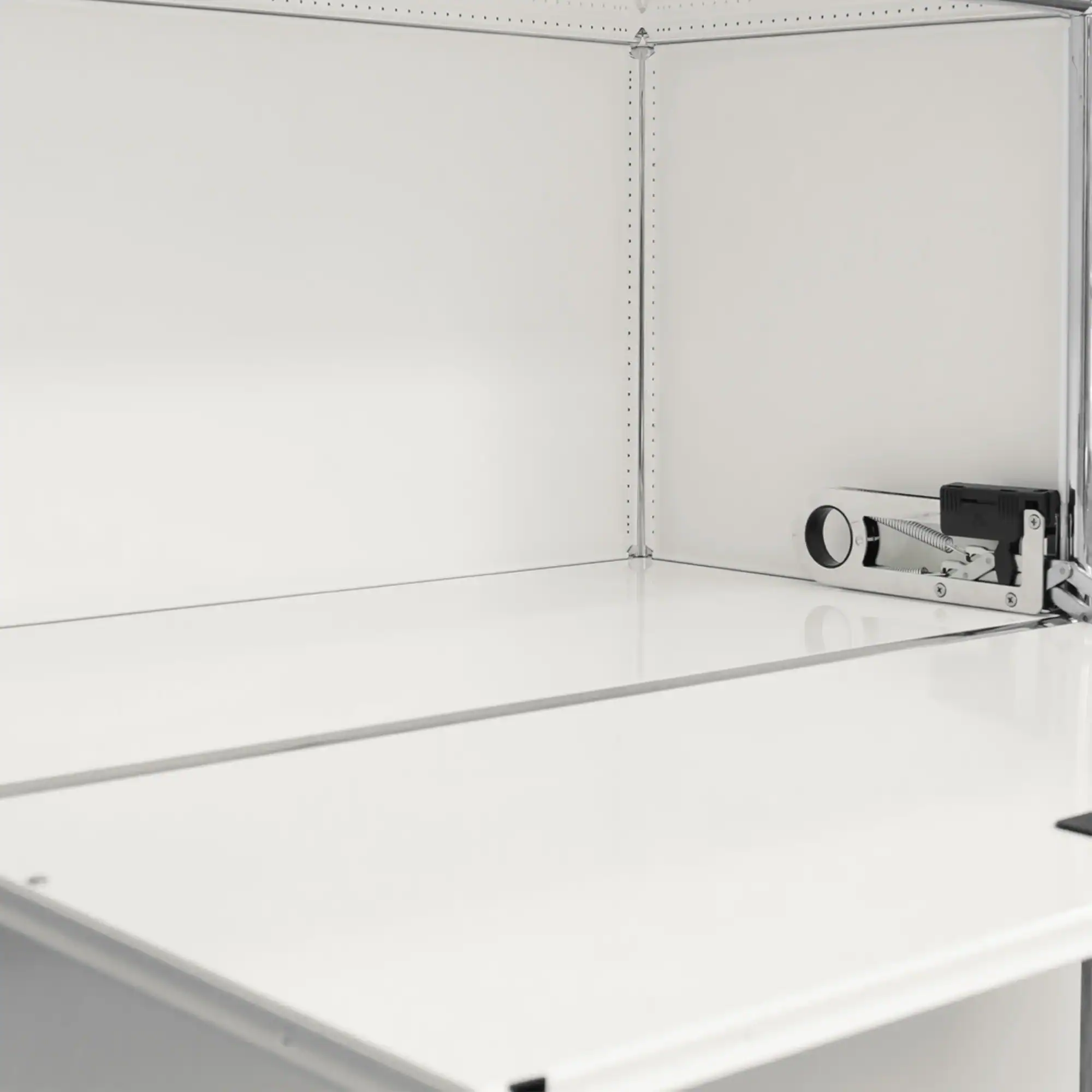 Haller Credenza White 4 Haller Credenza White 4 - Haller Credenza Replica