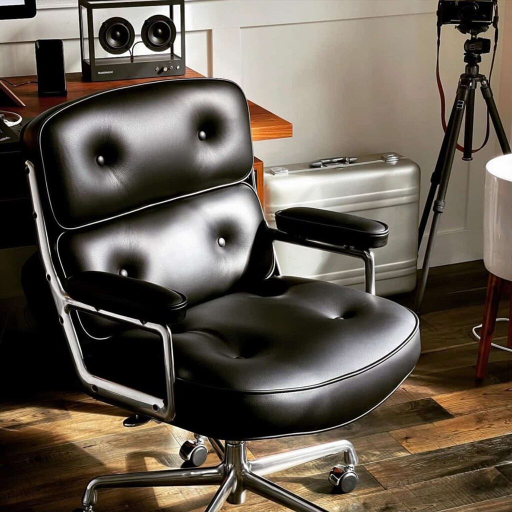 5 Reasons Why You Need a Modern Desk Chair!