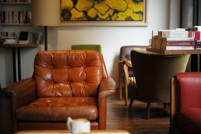 cater yang Lkon9oS2lJo unsplash scaled scaled - Alternative Office Chairs, colorful office chairs, workspace