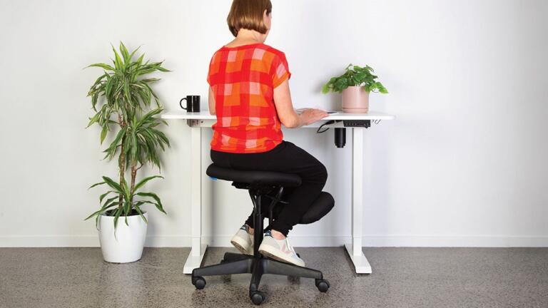 aeregonomic chair display - Ergonomic Standing Desk Chair