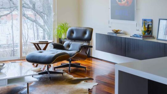 Best Eames Lounge Chair Replica 2023: Why It's a Must-Have!