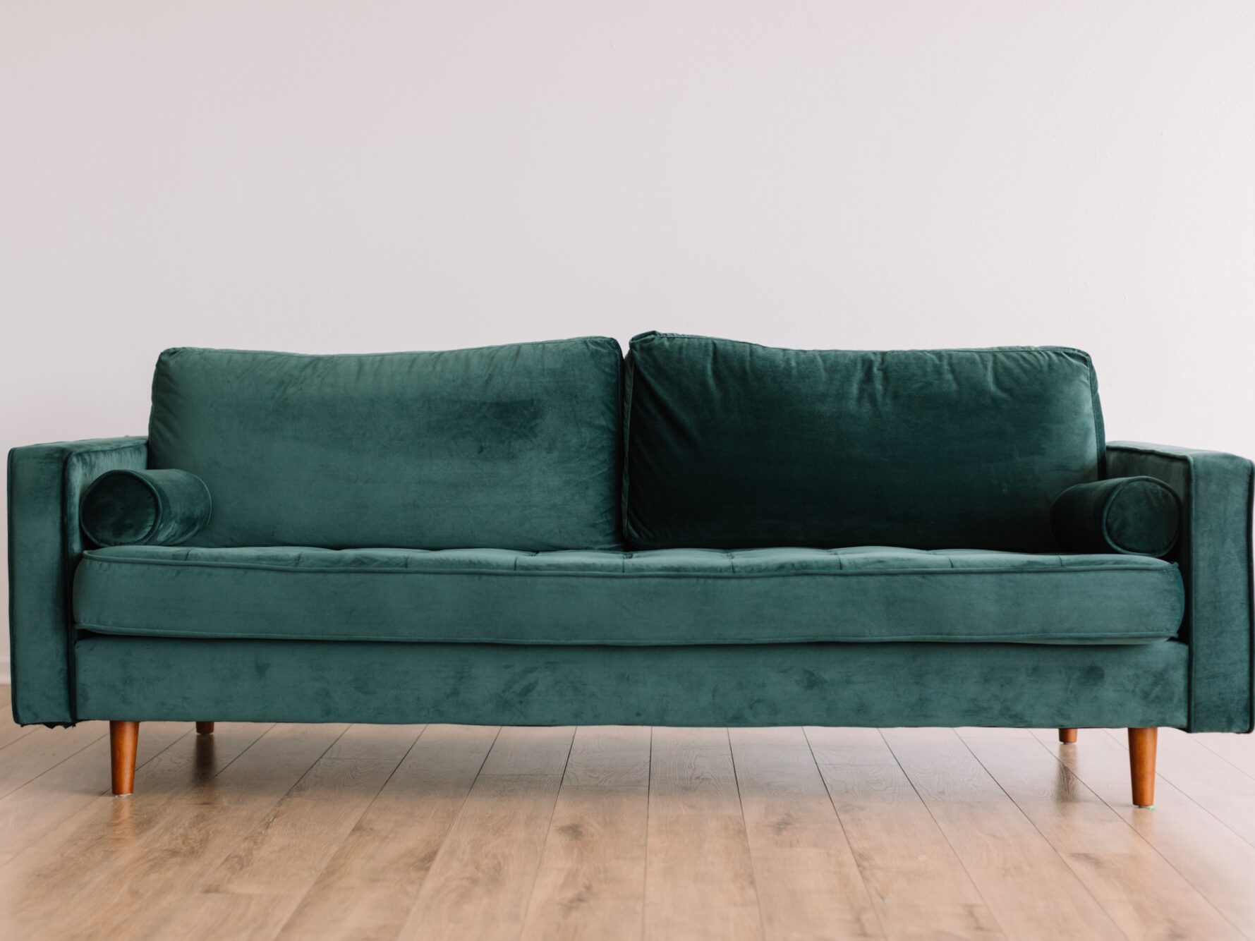 how to choose a sofa color