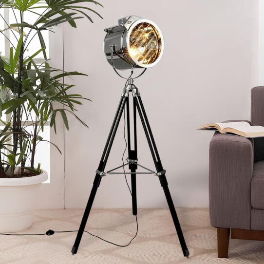 Nordic Vintage Tripod Lamp