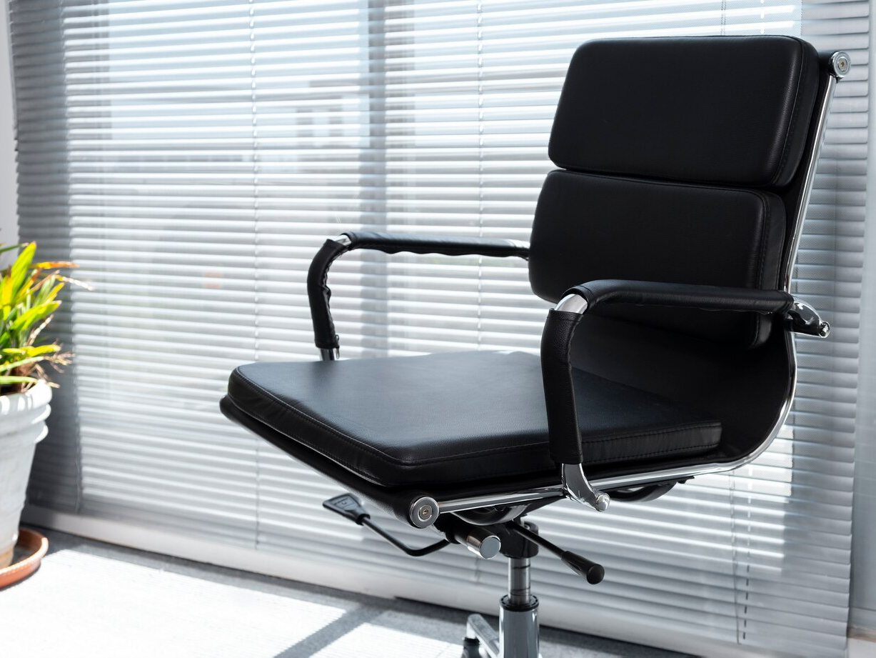 4 Best Chair for Doctors: Healing The World in Comfort