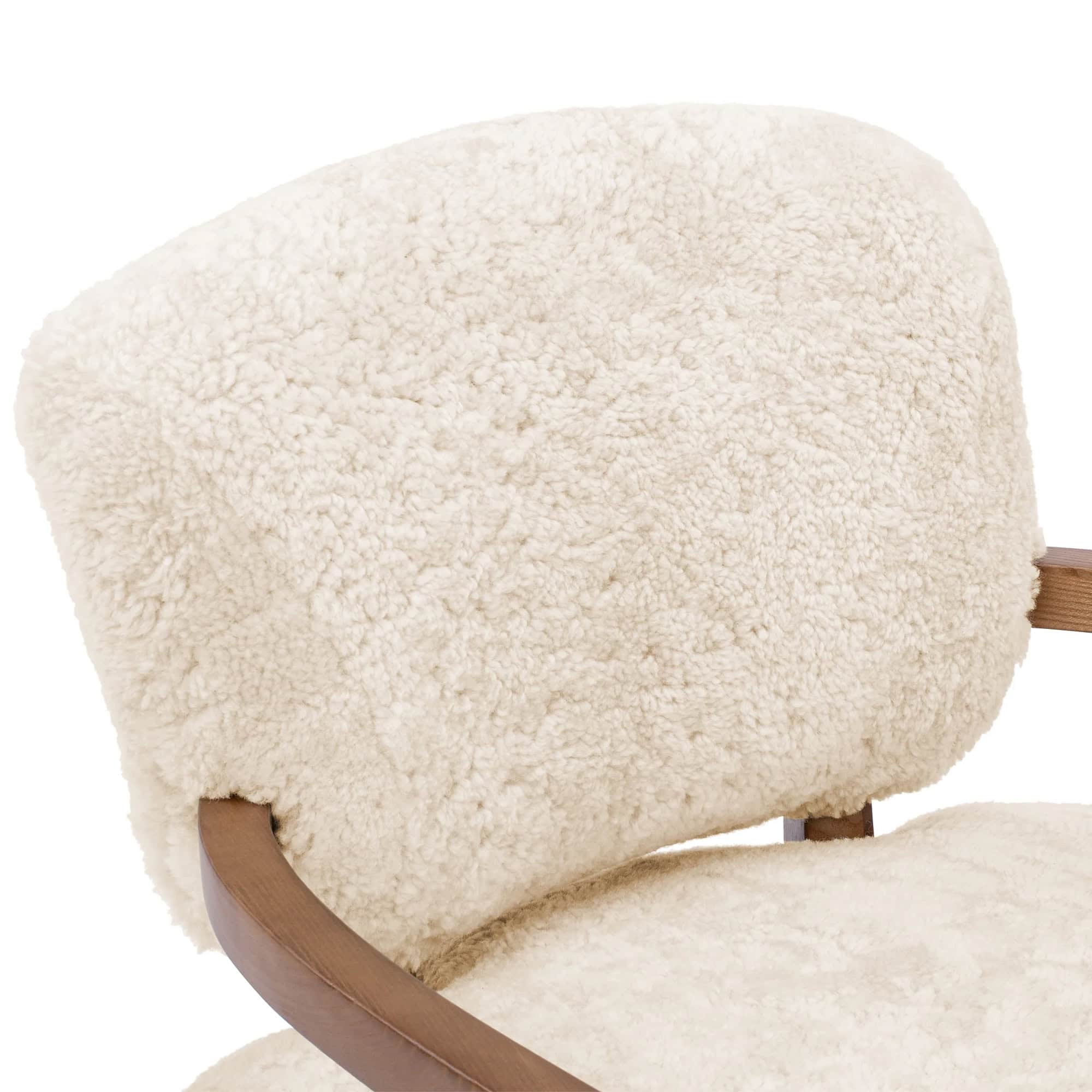 Yeti Sheepskin Armchair - Natural Luxe Sheepskin 5 Yeti Sheepskin Armchair - Natural Luxe Sheepskin 5 - Yeti Sheepskin