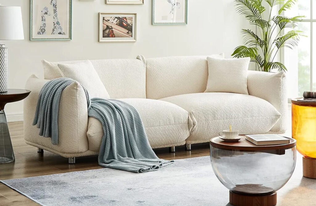 cozy mid-century modern living room