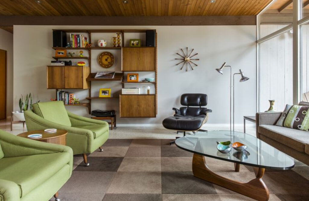 cozy mid-century modern living room