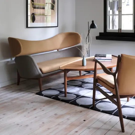 Finn Juhl Baker Sofa Replica