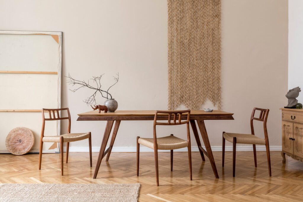 Mid Century Modern Dining Chairs: The Best 5 Hidden Gem of Home Decor!