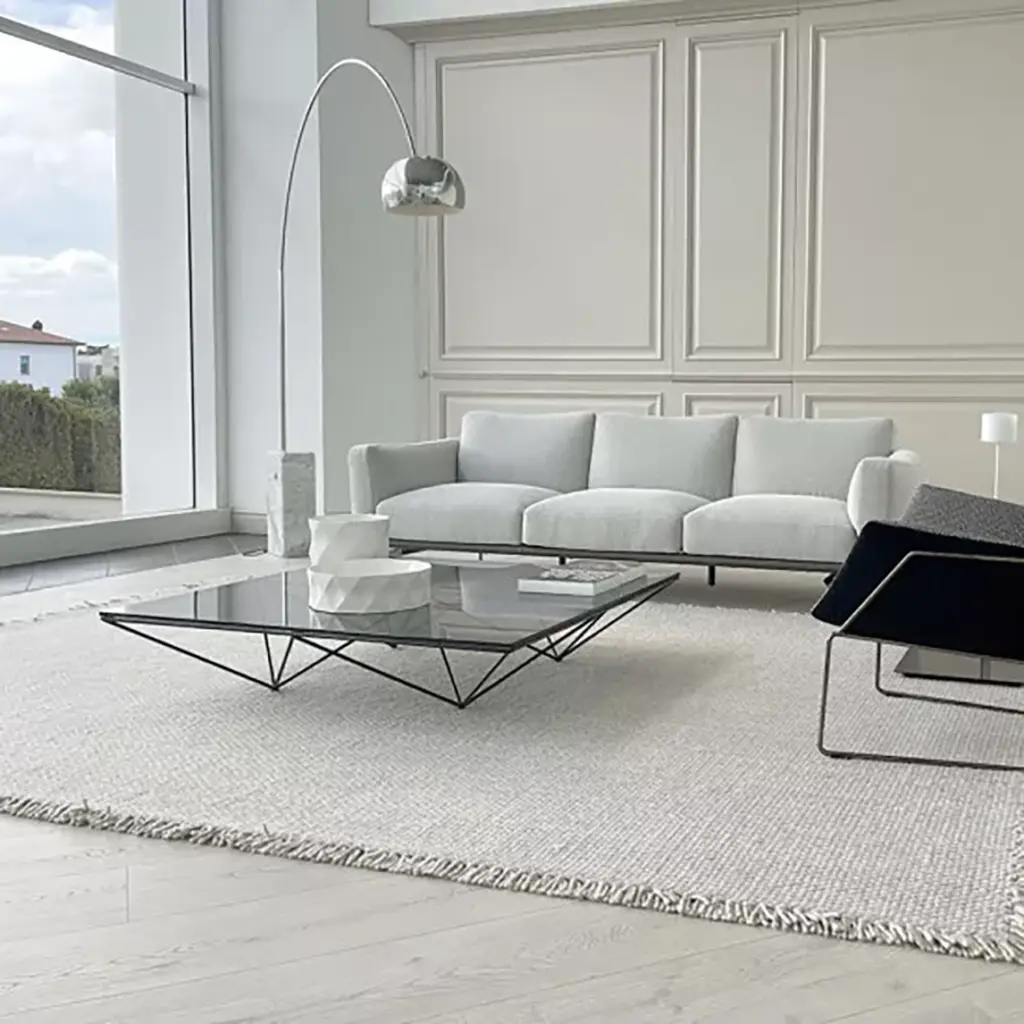 Alanda 18 Table Replica 10 - Alanda 18 Table
