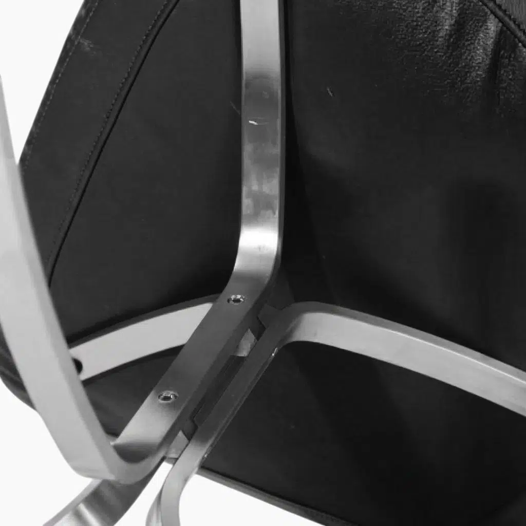 PK9 Chair Black 5